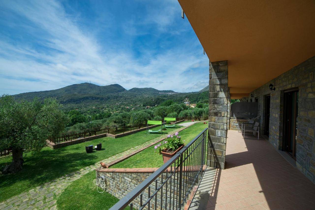 Al Boschetto Apartment Scario Luaran gambar