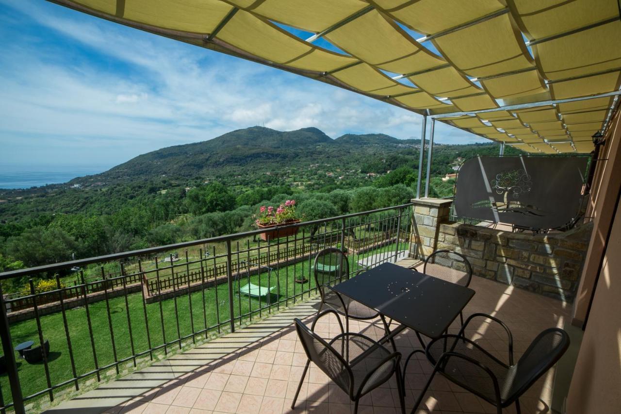 Al Boschetto Apartment Scario Luaran gambar