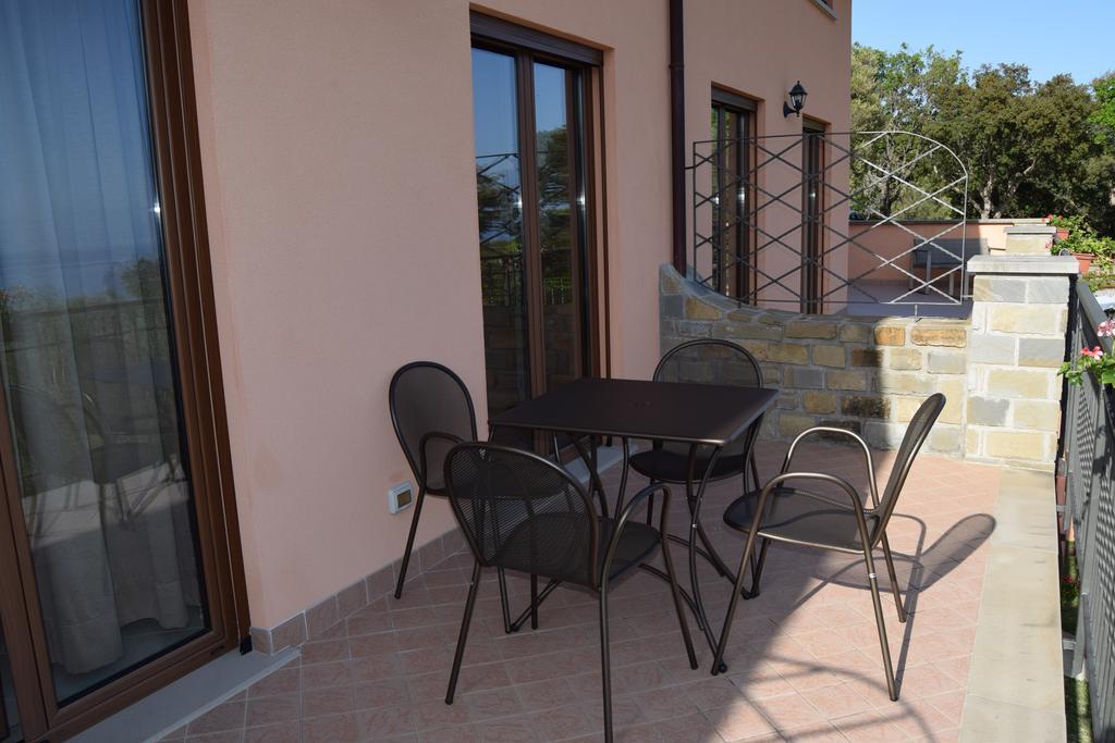 Al Boschetto Apartment Scario Luaran gambar