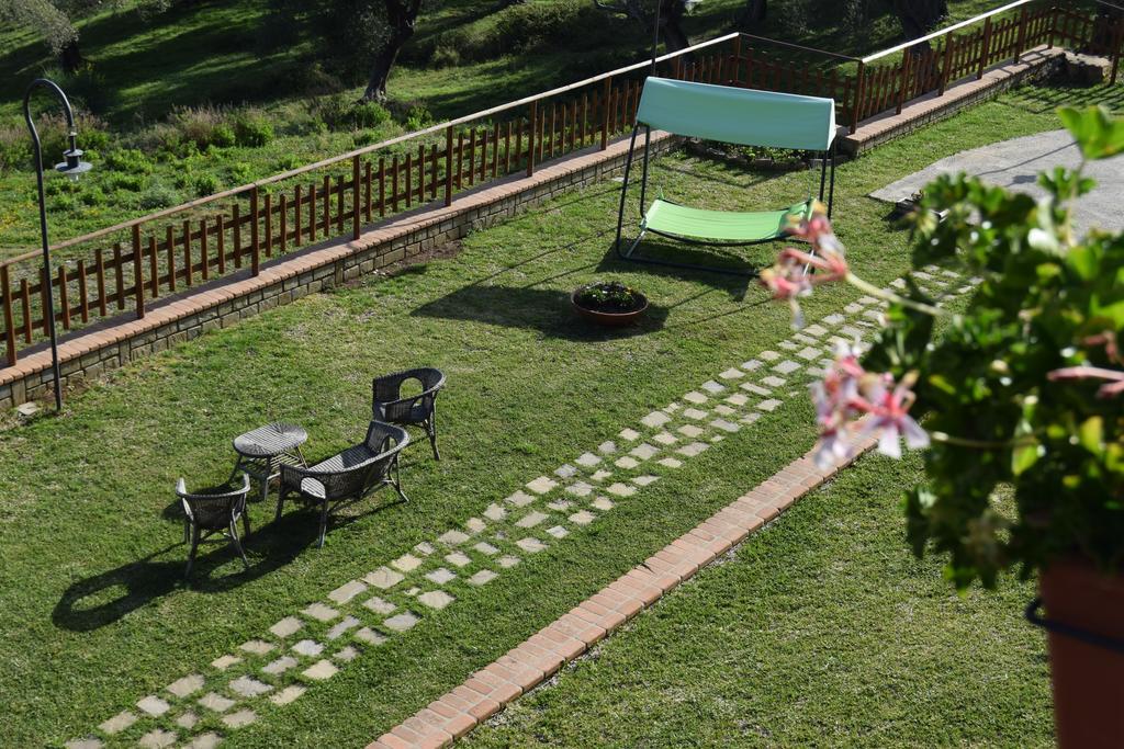 Al Boschetto Apartment Scario Luaran gambar