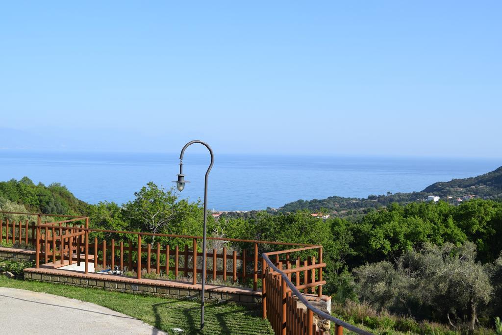 Al Boschetto Apartment Scario Luaran gambar